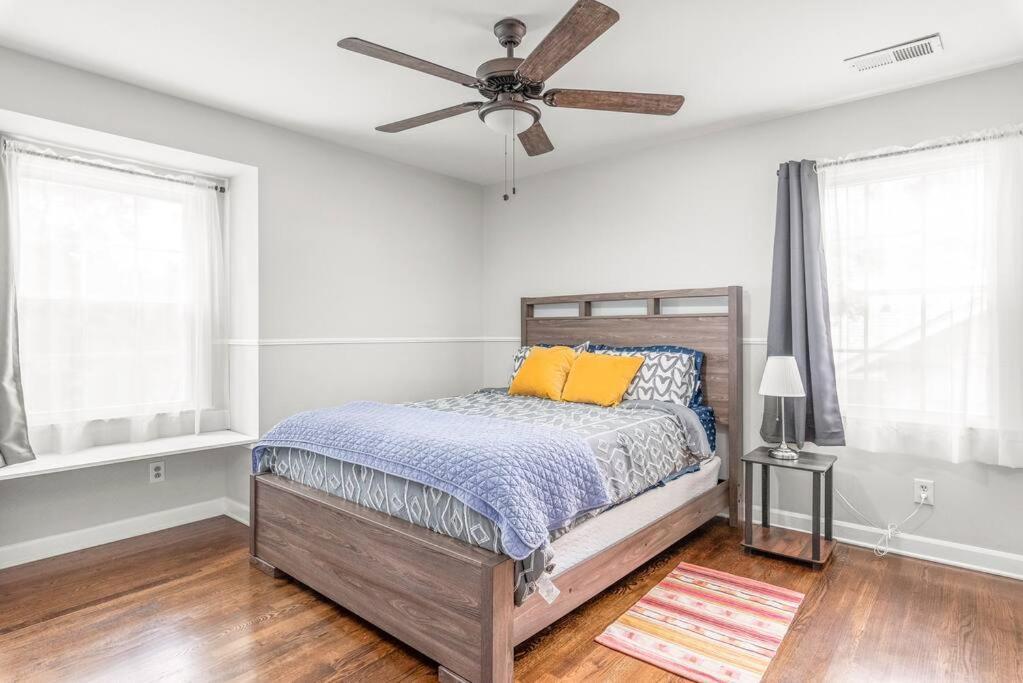 Ferienwohnung Spotless 4Br Near Clt Uptown, Fast Wi-Fi Charlotte Exterior foto